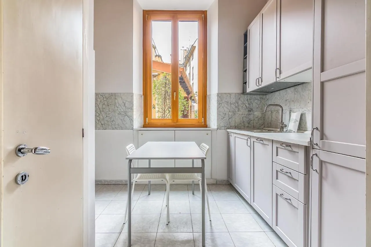 Apartmán Nuovo Elegante Trilocale Tra Duomo E Darsena Milán 0*,